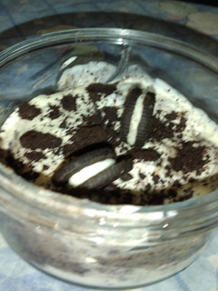 Una foto de Postre oreo rápido fácil y sabroso
