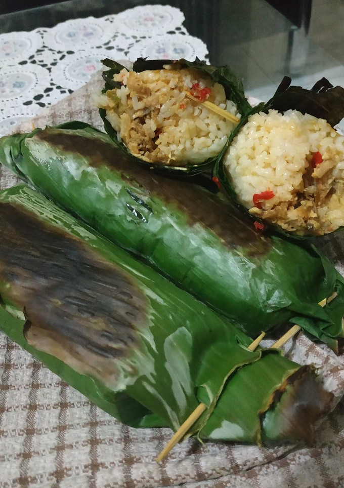 Foto resep Nasi Bakar Ayam Suwir Gampang Buatnya