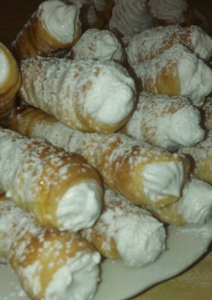 Трубочки з кремом