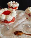 Coppette tiramisù alle fragole