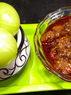 आवला अचार (आवळ्याचे लोणचे) (aavdeche lonche recipe in marathi) रेसिपी चे मुख्य फोटो