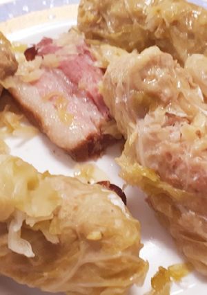 Una foto de Sarmale, rollitos de col rellenos de carne