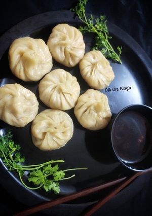 A picture of Paneer Momos.