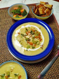 A picture of Creamy Broccoli Soup.