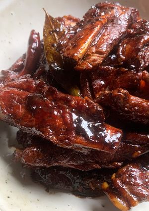 A picture of Simmered Pork Ribs.
