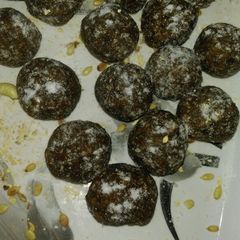 Oats Dates Bliss Balls A picture of Oats Dates Bliss Balls.