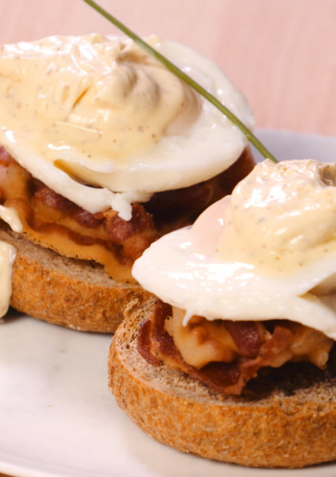 Una foto de Huevos benedictinos - Escalfador de huevos |Lékué