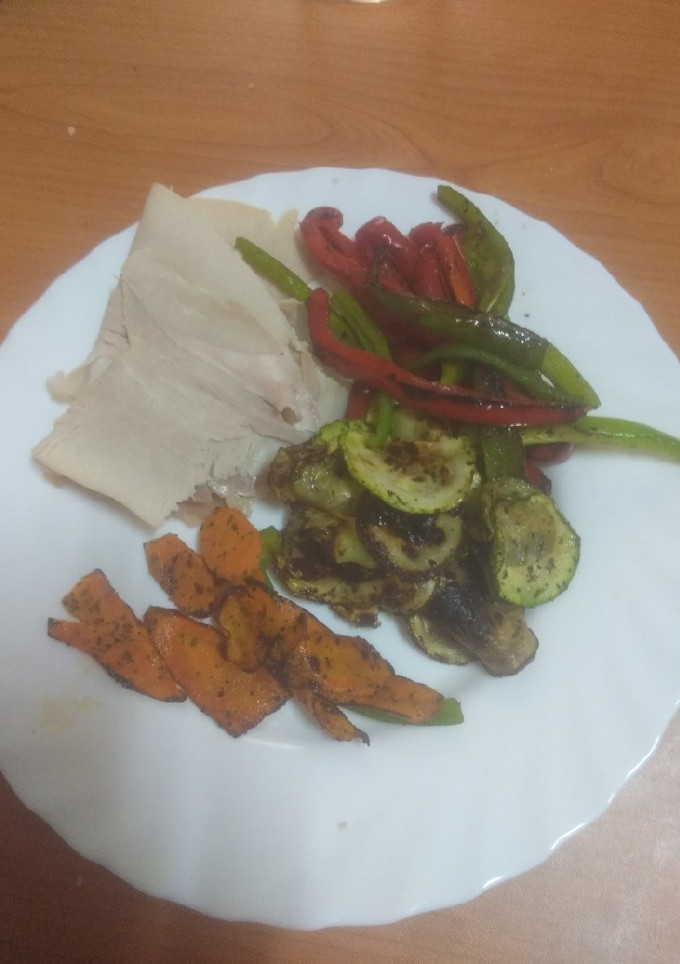 Una foto de Parrillada de verduras con pata asada