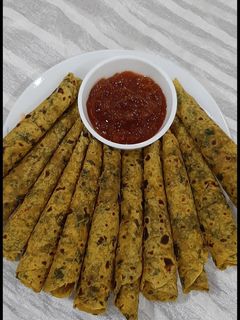 मेथी पराठा.. (methi paratha recipe in marathi) रेसिपी चे मुख्य फोटो