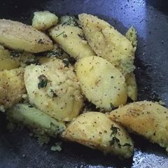 A picture of Suji dhokla.