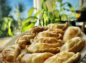 Foto principal de Cena argentina: empanadas caseras criollas (en airfryer)
