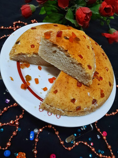 वनीला टूटी फ्रूटी केक (vanilla Tutti fruity cake recipe in hidni) रेसिपी मुख्य फोटो
