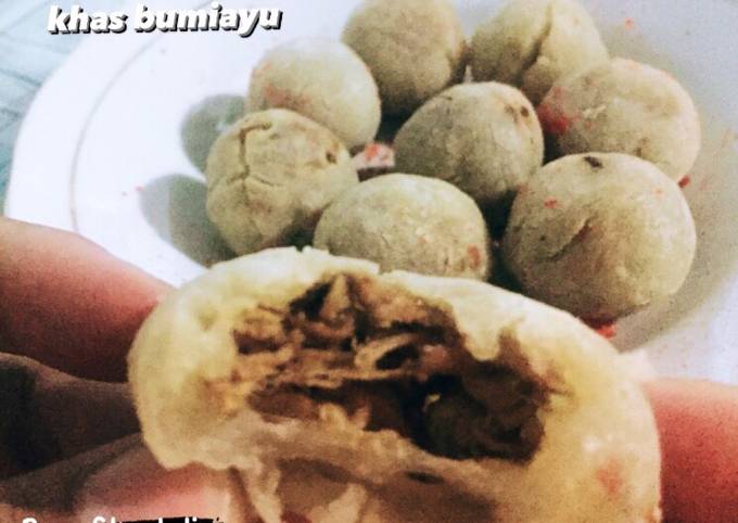 14. Ulos isi ayam mercon π₯