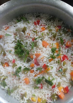 A picture of Vegetable rice.
