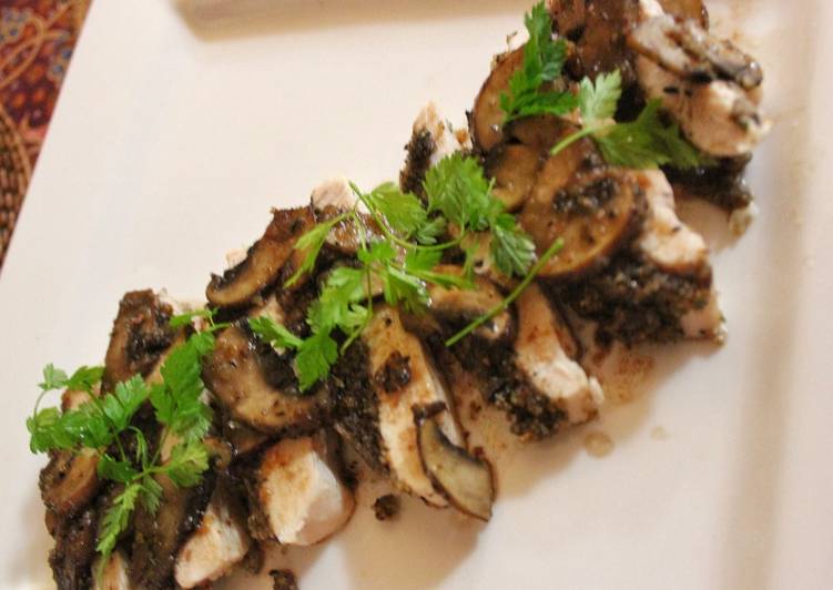 Simple Way to Prepare Super Quick Homemade Turkey with a Wild Mushroom Crust