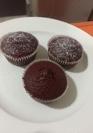A picture of Red Velvet Cup Cake.