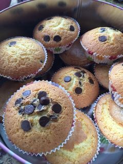 Una foto de Magdalenas de nata sin gluten