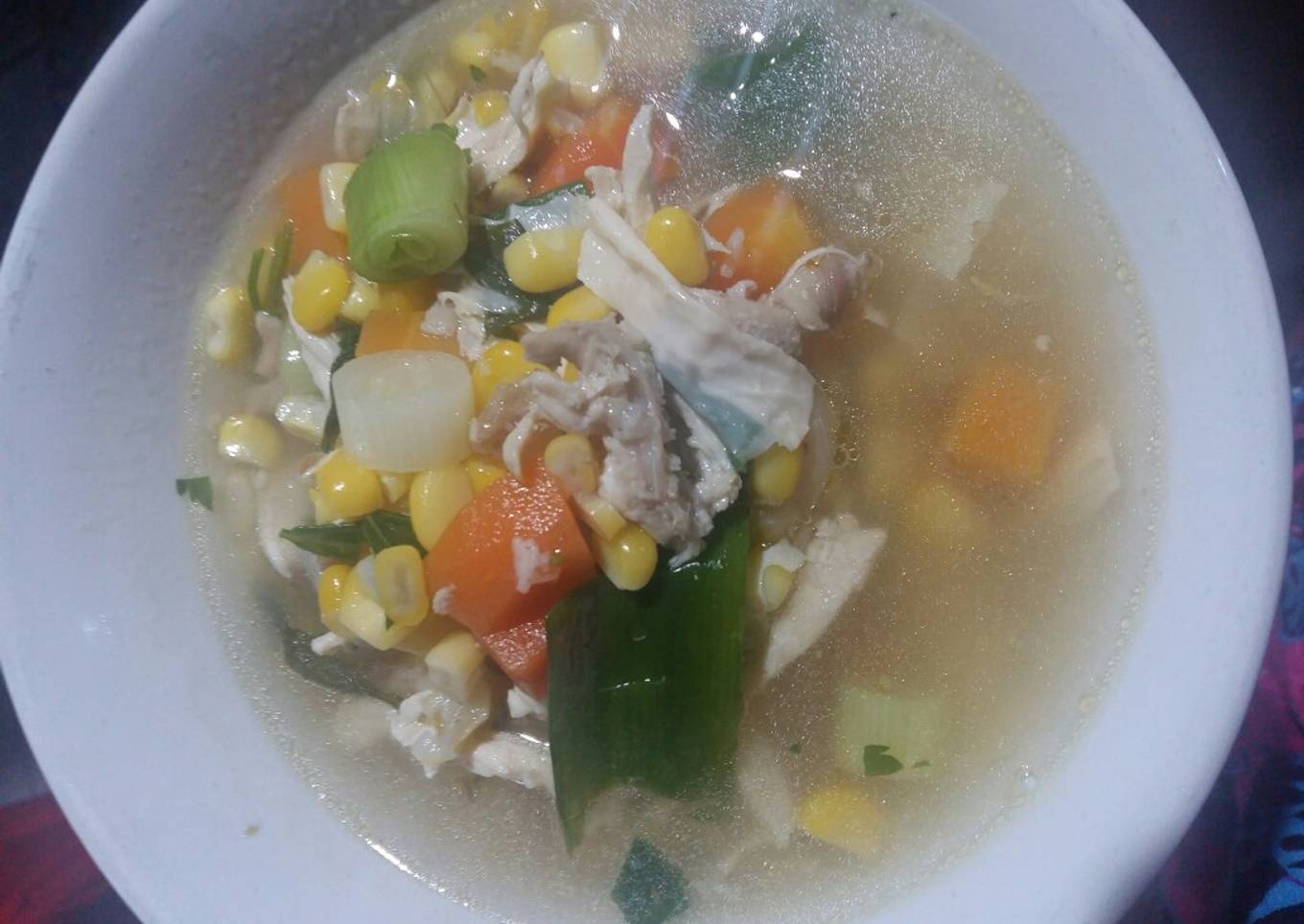 Sop ayam jagung
