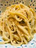 One Pot Garlicky Linguine