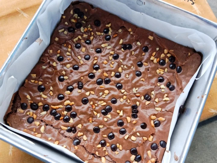 Cara Mudah Menyiapkan Resep Fudgy Shiny Crust Brownies yang Menggugah Selera Anti Ribet, Lezat
