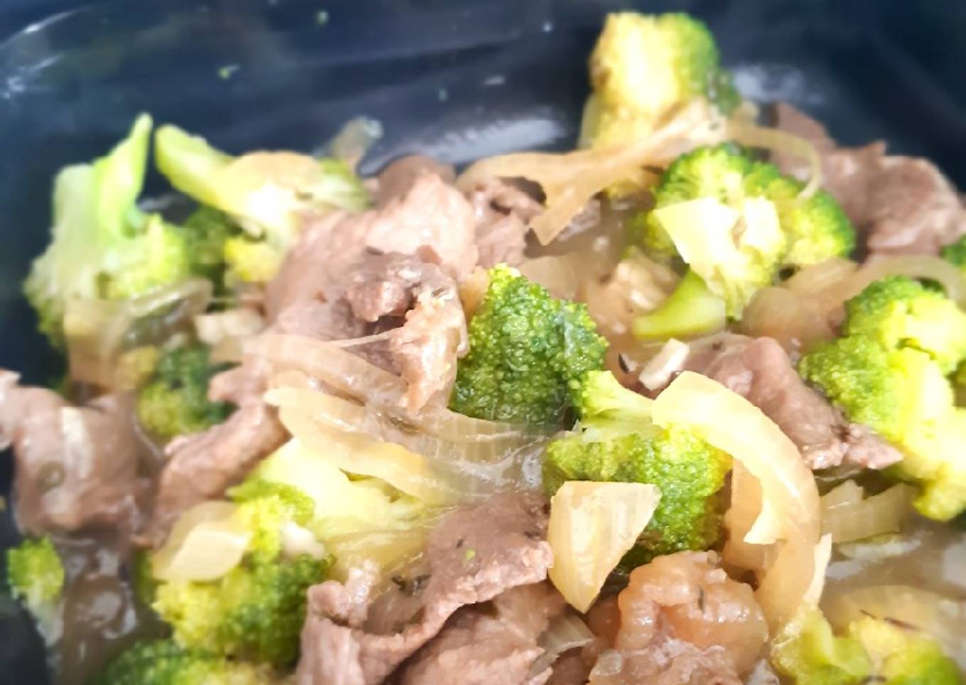 Tumis brokoli daging kerbau