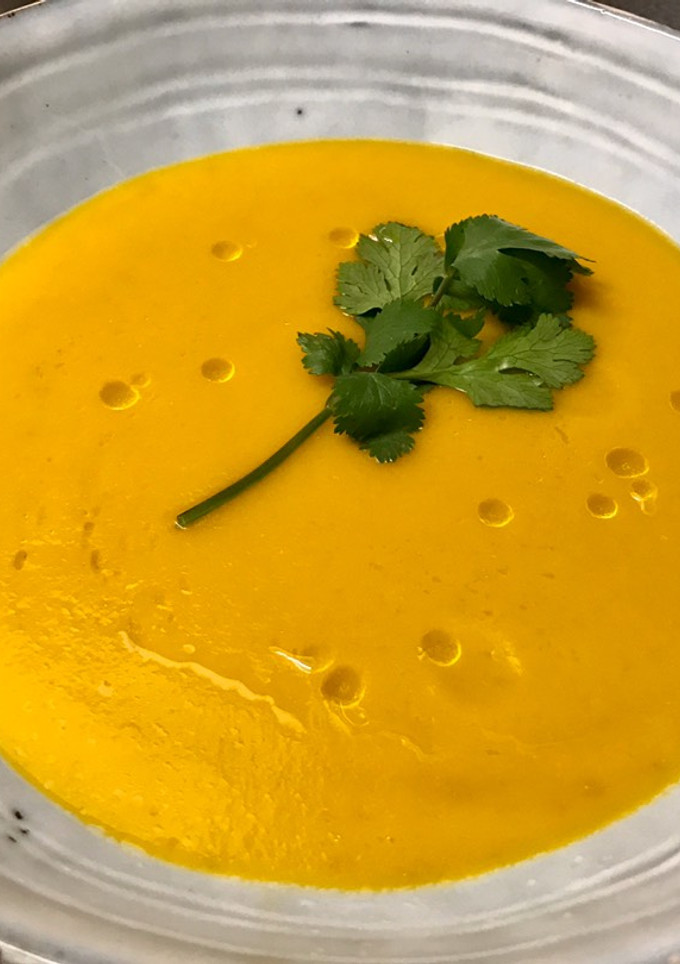 Una foto de Crema de verduras con Mambo Cecotec