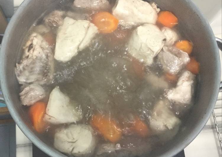 Steps to Make Quick Easy Basic Stock For Steamboat