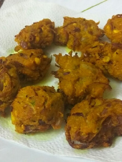 चना दाल पकौड़ा (chana dal pakoda recipe in hindi) रेसिपी मुख्य फोटो