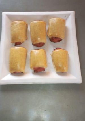 A picture of Sausage Roll.