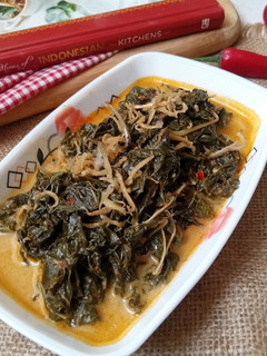 Foto resep Gulai Daun Anggur