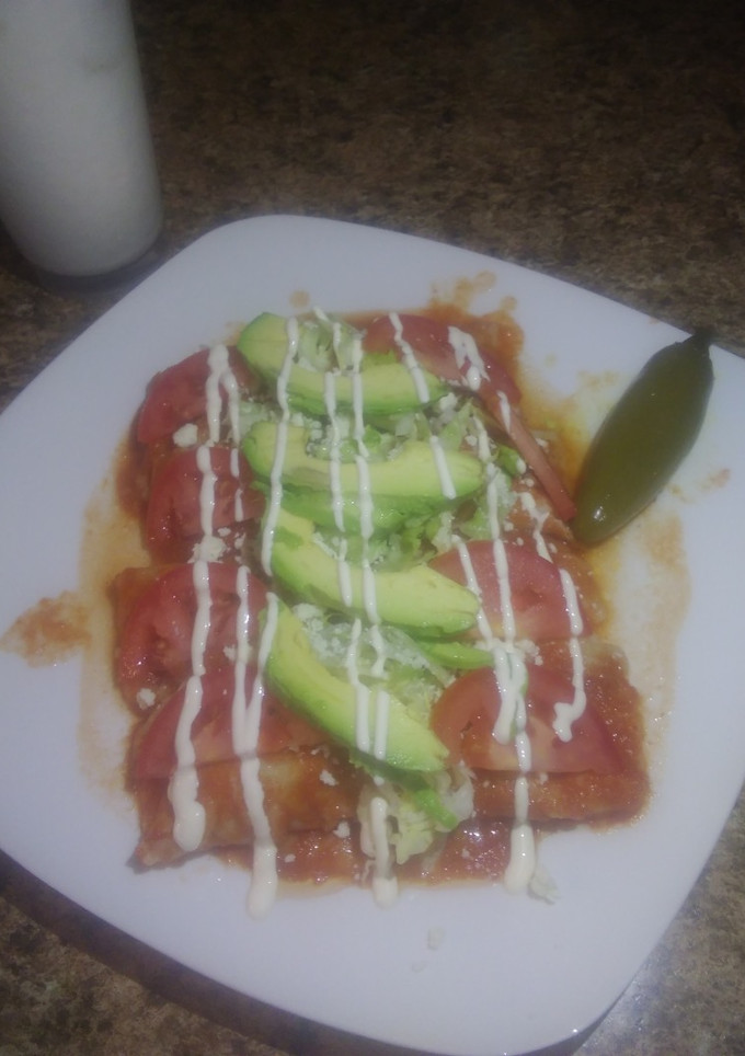 Una foto de Receta enjitomatadas fáciles😋