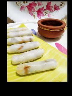 இலை அடை கொழுக்கட்டை(Elai adai kolukattai recipe in tamil) செய்முறை முக்கிய புகைப்படம்