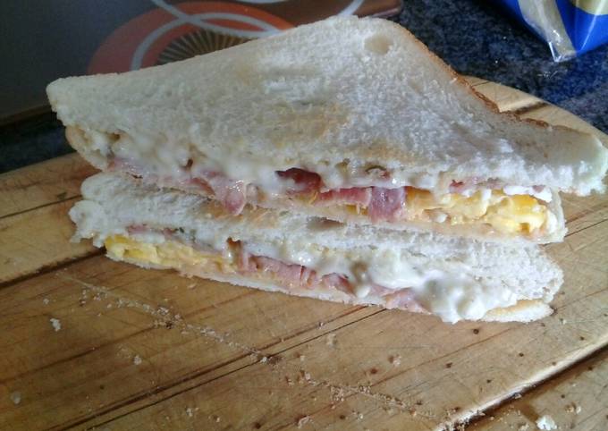 Simple Way to Prepare Homemade Bacon and egg deluxe sandwich - New Recipe Nasta