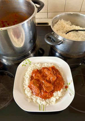 Φωτογραφία της συνταγής 👩‍🍳Κοκκινιστό στην χύτρα με ρύζι🍚 & άρωμα δάσους🍄‍🟫🌲