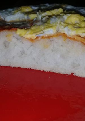 Una foto de Pizza súper esponjosa, líquida y alta