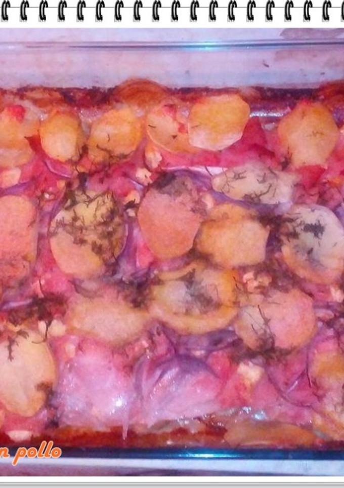 Una foto de Papas gratinadas con pollo