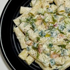A picture of Tortiglioni in Greek Tzatziki (Tortiglioni in Greek Yoghurt, Cucumber and Dill Sauce).