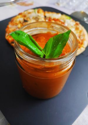 A picture of Pizza Sauce.
