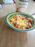Huevo con salchicha y jamón