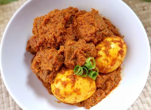 Foto resep Rendang Daging & Telur dengan Susu Evaporasi