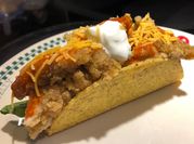 A picture of chicken tacos