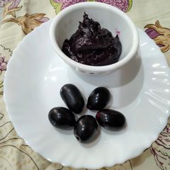 A picture of Healthy jamun jam.
