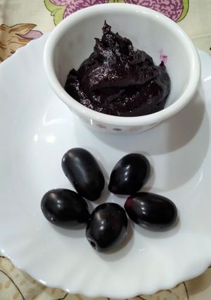 A picture of Healthy jamun jam.