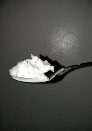 A picture of Whipped cream.