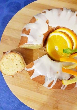 A picture of Glazed Orange Bundt Cake.