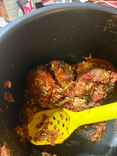 A picture of Rice & Beef Porcupines.