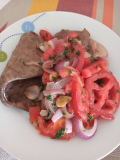 Una foto de Hígado encebollado