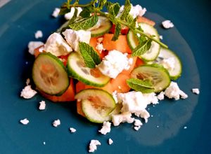Foto di Insalata di Melone, Cetrioli, Feta e Menta