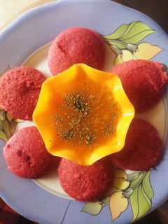 बीटरूट इडली (Beetroot Idli in Hindi) रेसिपी मुख्य फोटो
