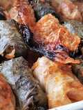 Feuilles de chou et de vignes farcies à la viande et au riz - Sarma ou Sarmale